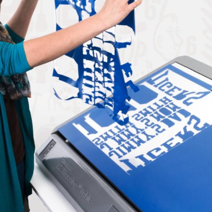 Stahl's EZ Weeding Table  7zmw163072